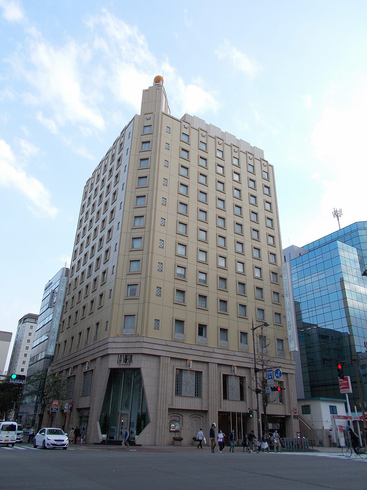 Exterior of Hotel Monterey La Soeur Fukuoka in Daimyo, Chuo-ku