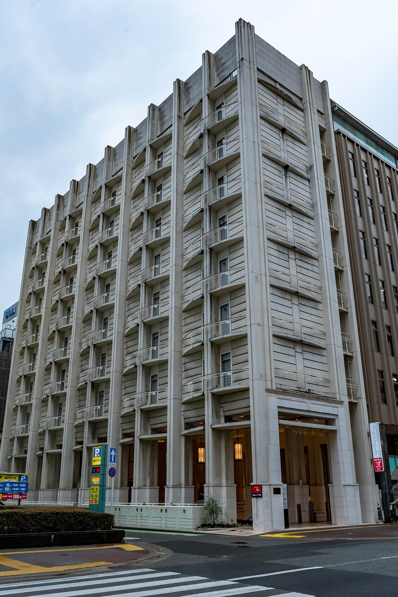 Exterior of JR Kyushu Hotel Blossom Fukuoka on the Chikushi-guchi side